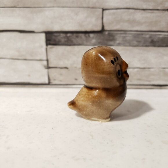 Vintage Anthropomorphic Brown Owl Figurine With Eyelashes Miniature Size - Picture 3 of 8